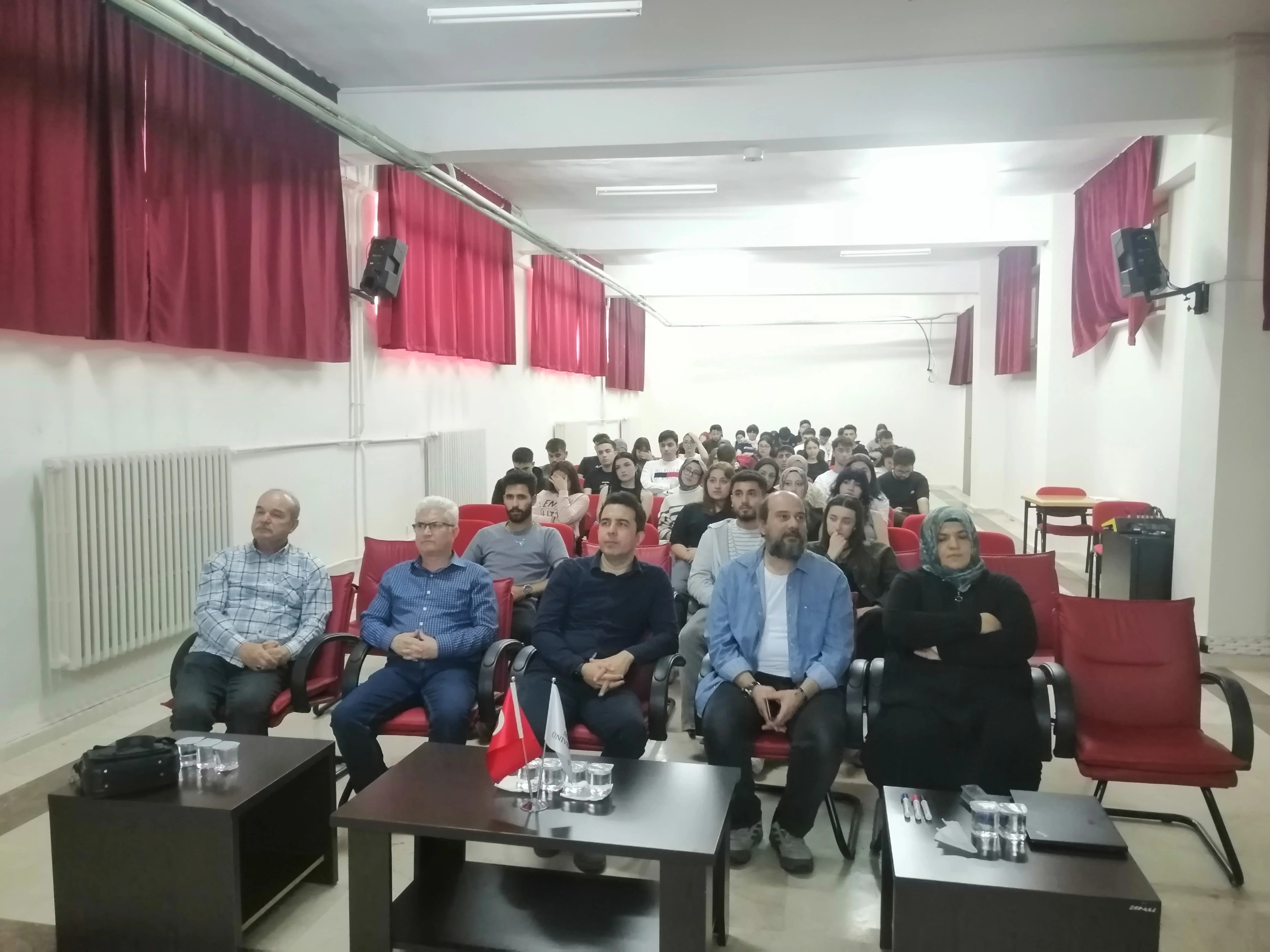 Güneysınır Meslek Yüksekokulu Akademik ve İdari Personeline Yönelik Seminer Gerçekleştirildi